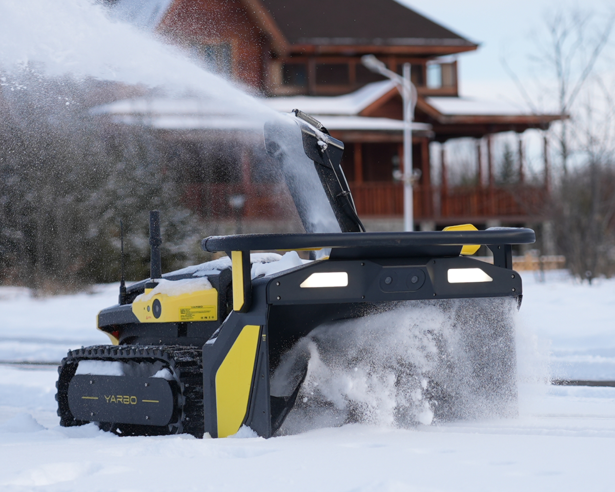 Yarbo Snow Blower clearing snow